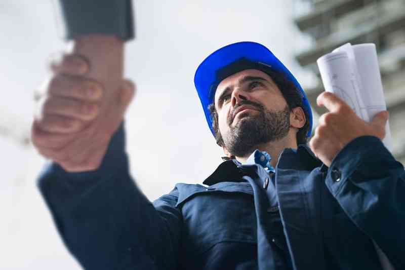Foto: Anzeigepflichten bei der Beauftragung ausländischer Subunternehmer